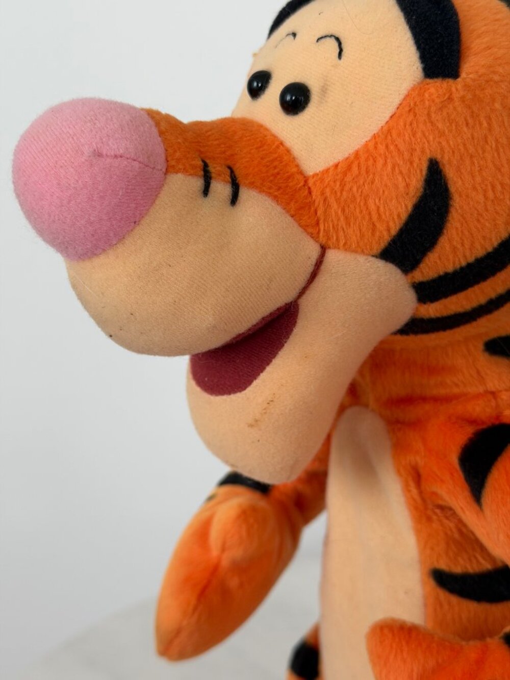Vintage Disney Tigger Talking Plush Winnie Pooh Mattel 1998 Stuffed Animal Toy - Picture 12 of 14